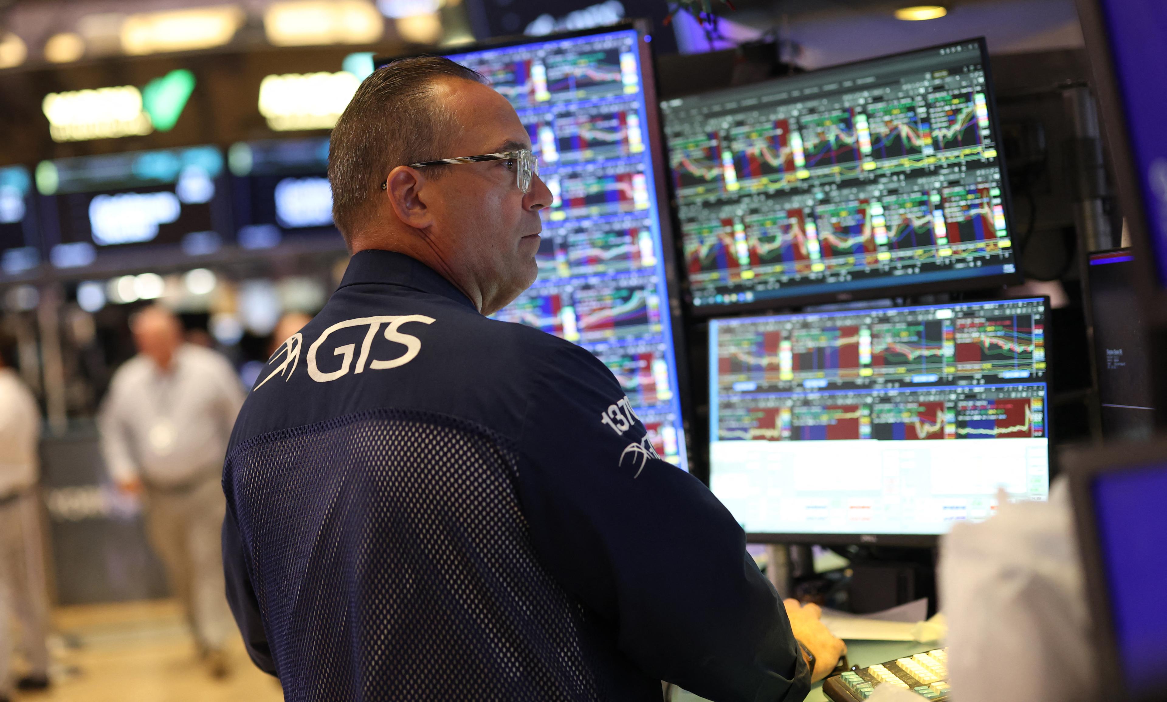Stock market today: Dow, S&P 500, Nasdaq drop as chip stocks tumble, Alphabet stock sinks