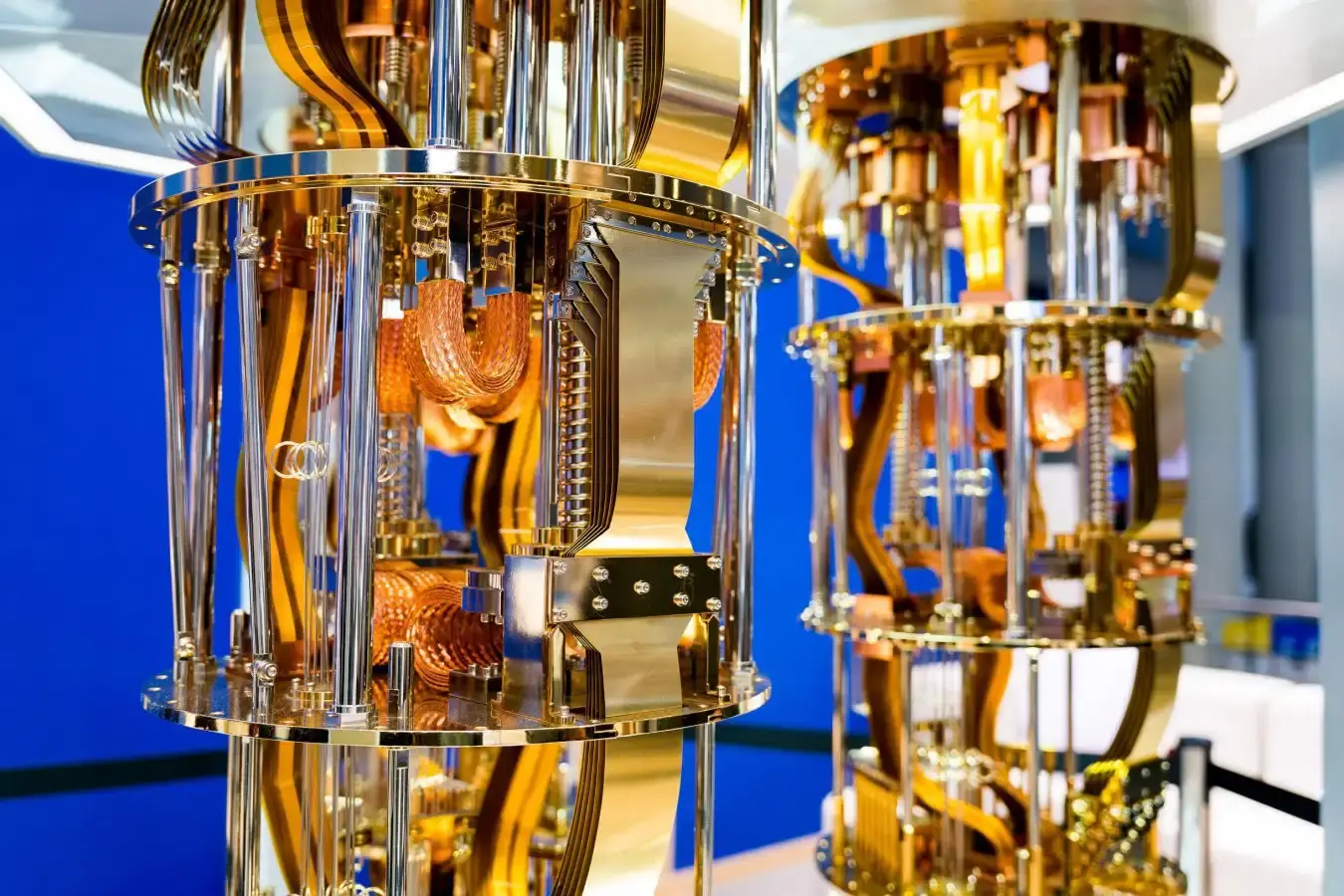 The race to solve the biggest problem in quantum computing