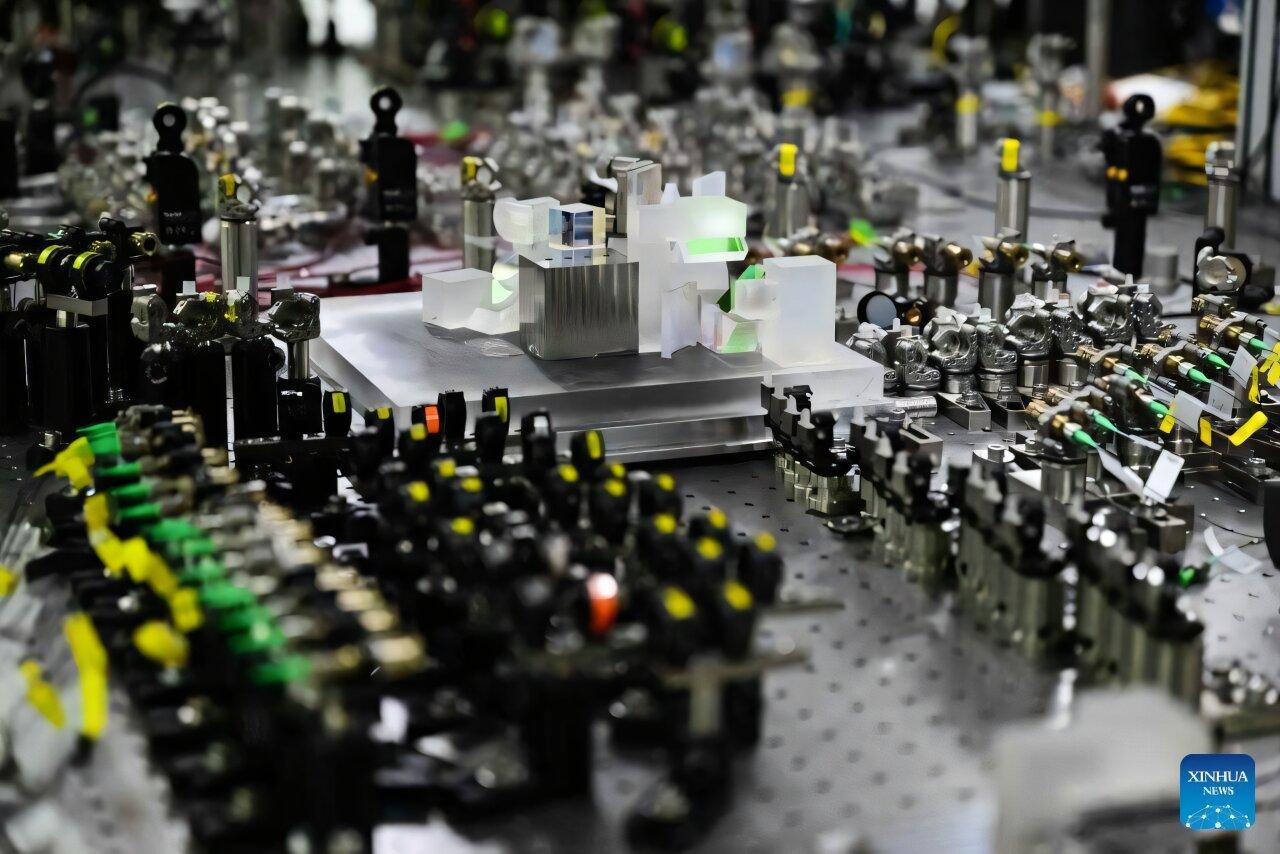 Prototype sets record for optical quantum information technology
